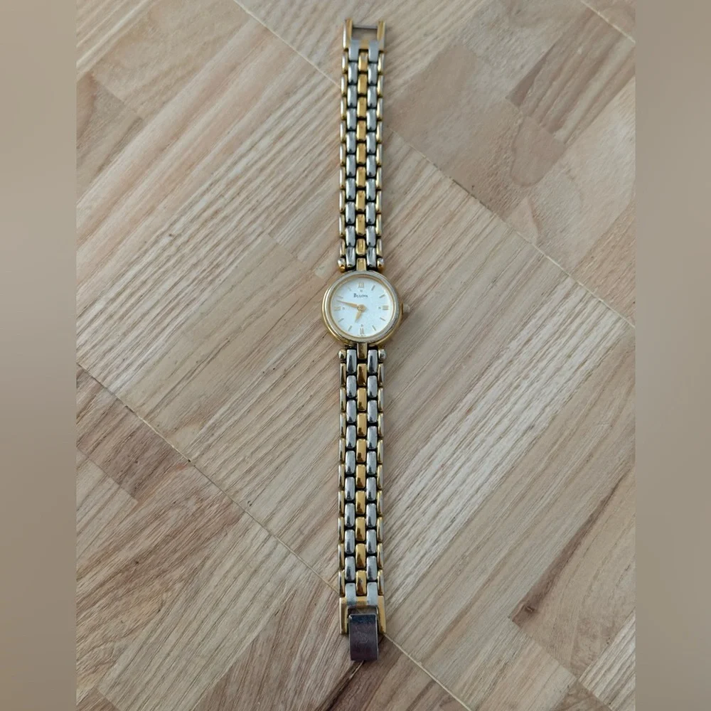 Bulova Vintage Ladies Watch Two-Tone Bracelet Pearl Dial Stainless Case New Batt